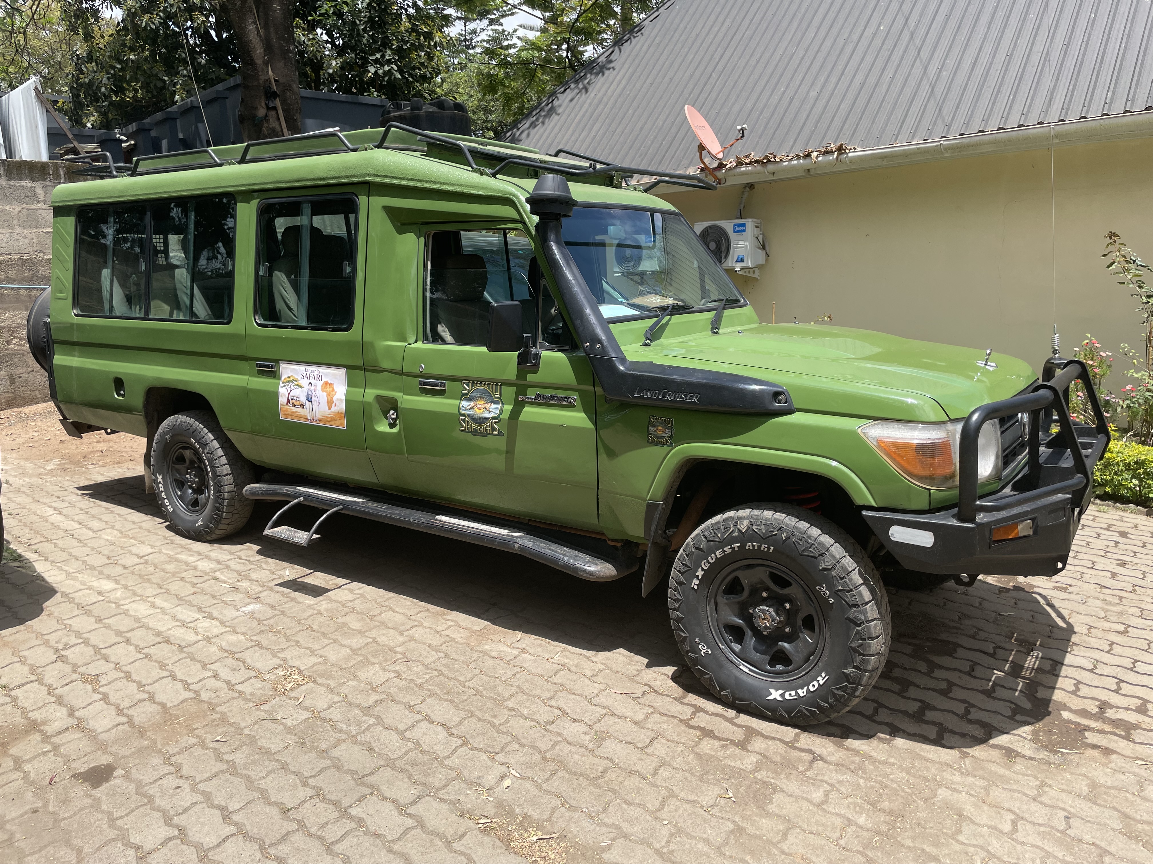 Toyota Land Cruiser